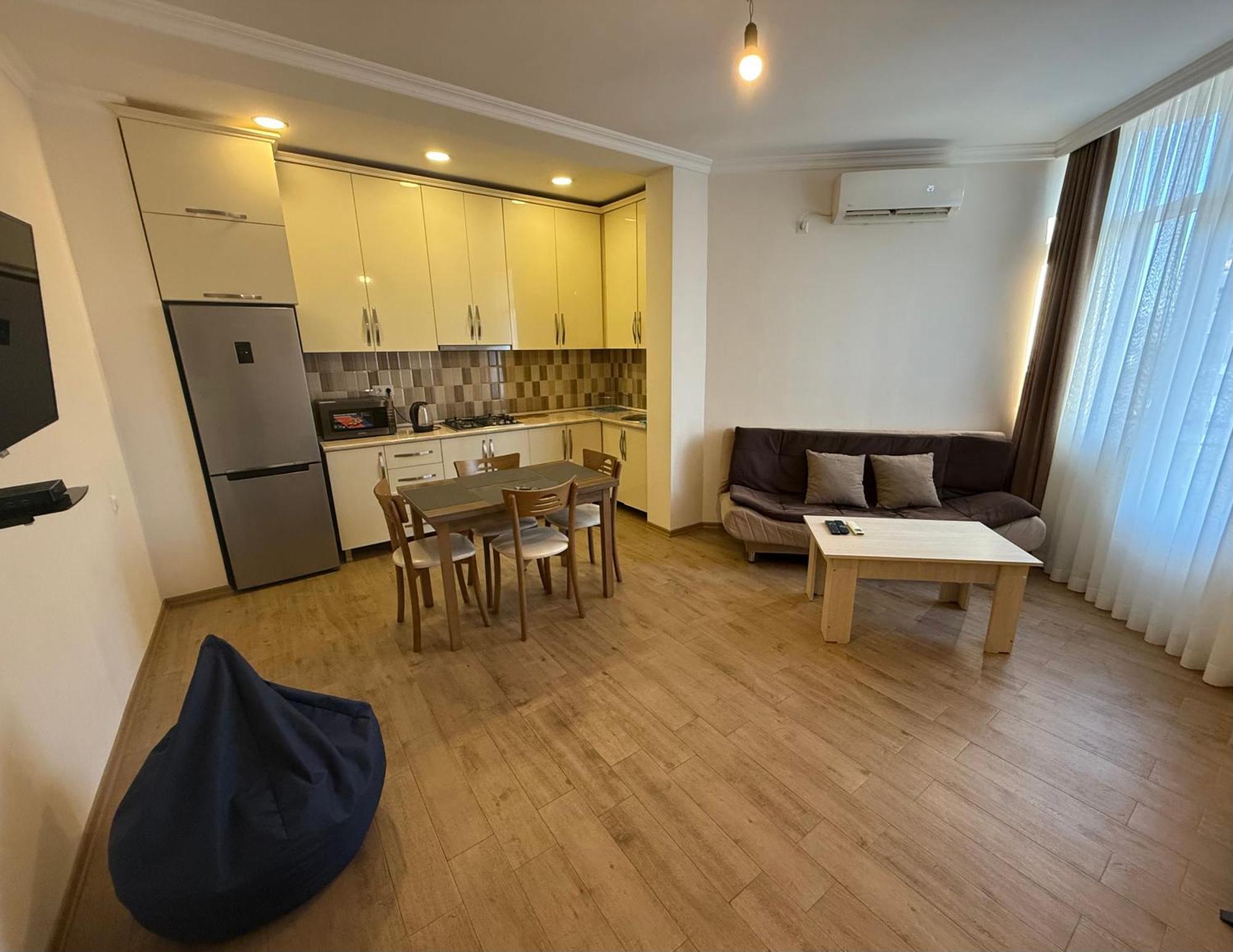 Apartment On Melikishvili 51 Batum Dış mekan fotoğraf