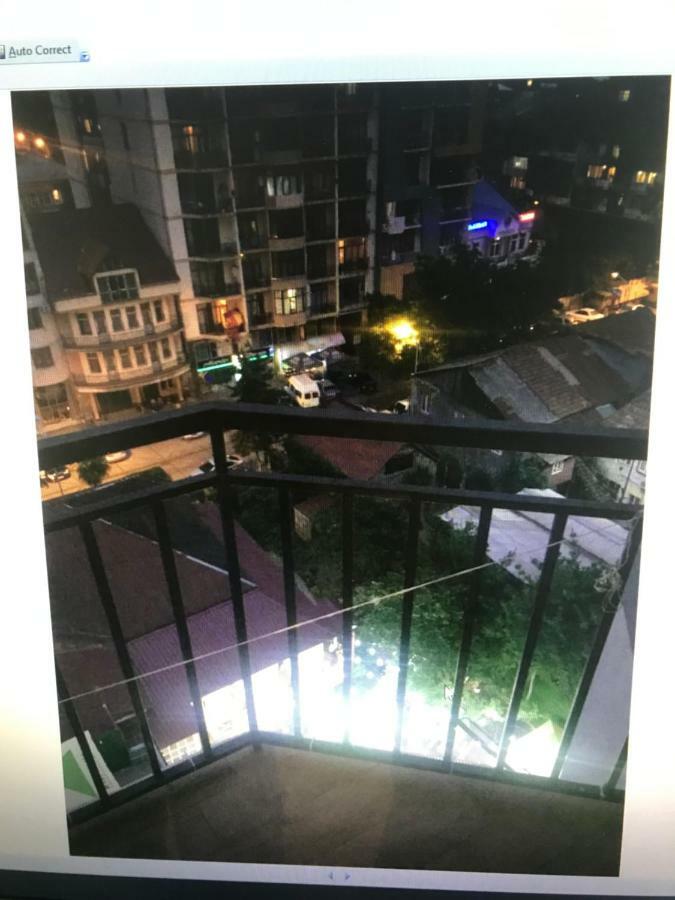 Apartment On Melikishvili 51 Batum Dış mekan fotoğraf